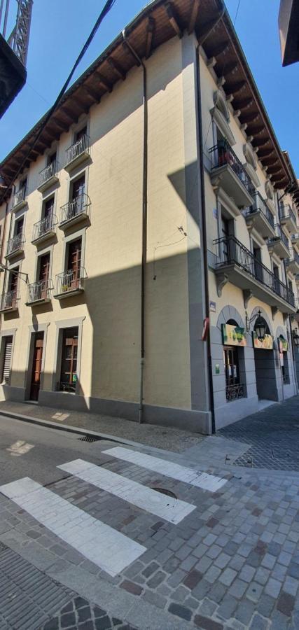Cal Tranquil Camprodon, Acollidor Atic Al Centre Apartment Bagian luar foto