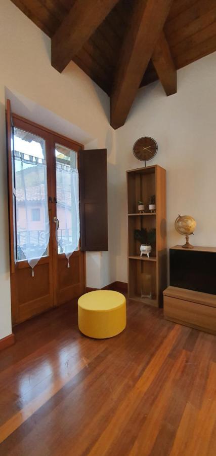 Cal Tranquil Camprodon, Acollidor Atic Al Centre Apartment Bagian luar foto