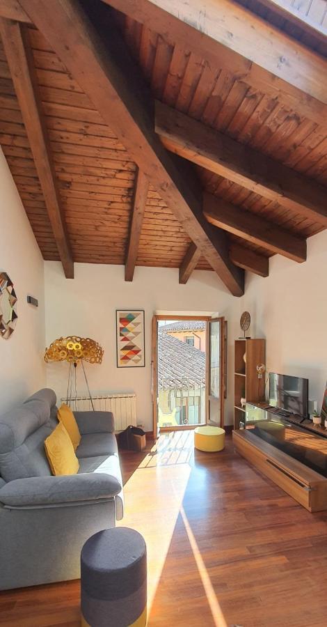 Cal Tranquil Camprodon, Acollidor Atic Al Centre Apartment Bagian luar foto